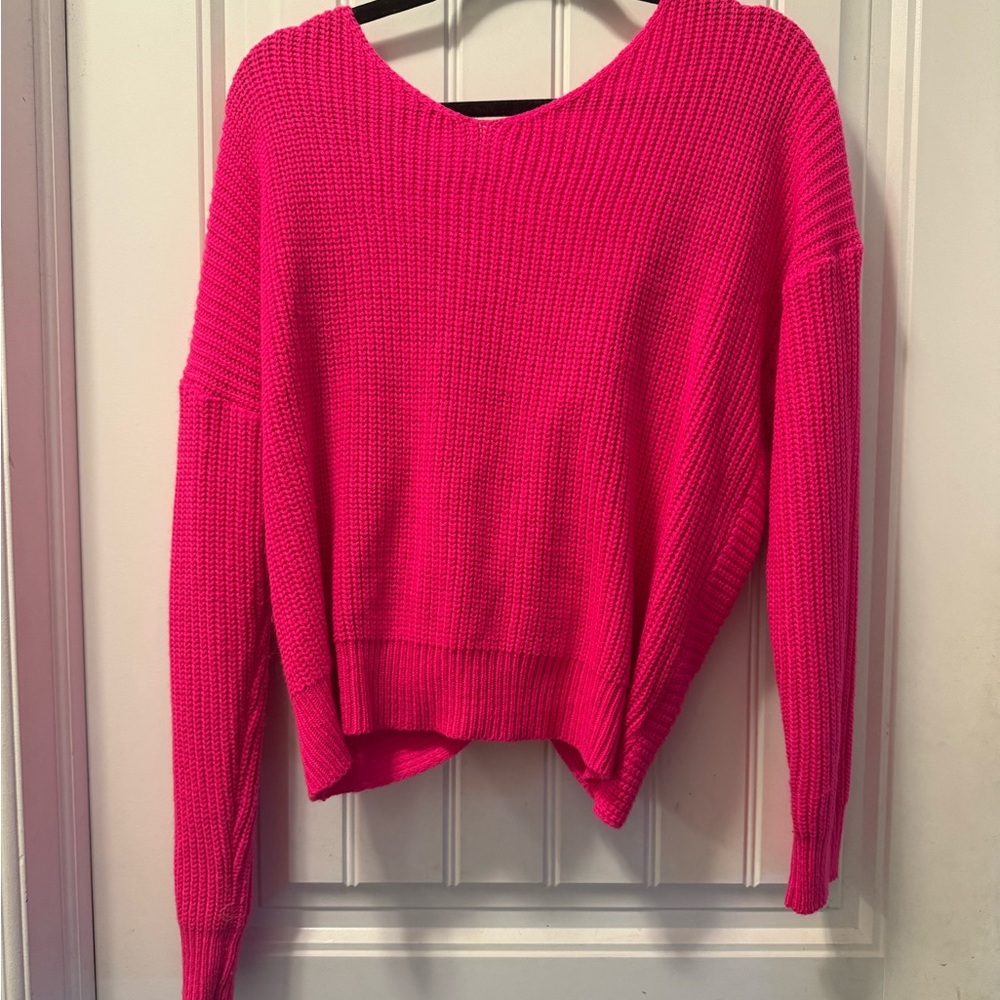 Main Strip Vibrant Pink Crew Neck Sweater